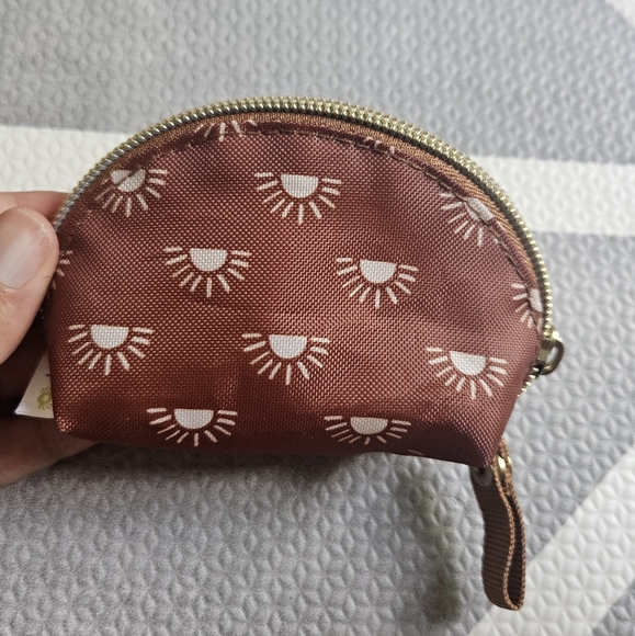 Frigg Pacifier Bundle - Picture 2 of 5